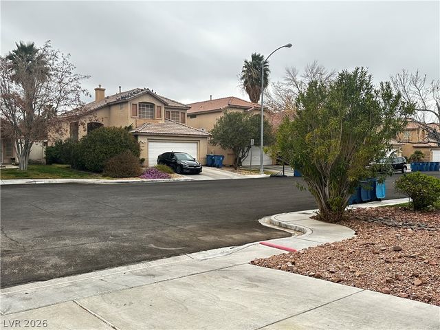8388 Montgomery Street, Las Vegas, NV 89123