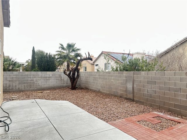 8388 Montgomery Street, Las Vegas, NV 89123