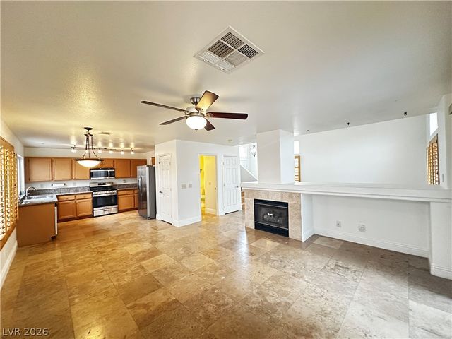 8388 Montgomery Street, Las Vegas, NV 89123