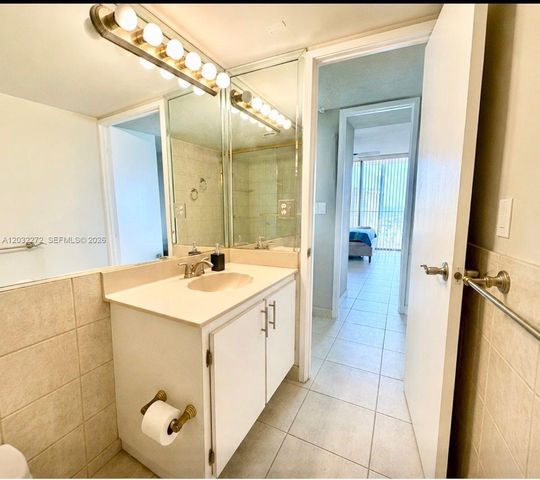 290 174th Street 1810, Sunny Isles Beach, FL 33160