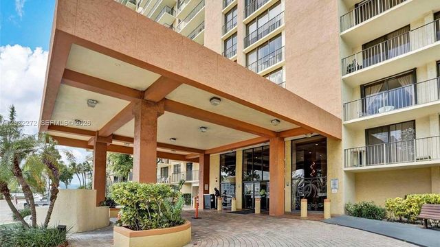 290 174th Street 1810, Sunny Isles Beach, FL 33160