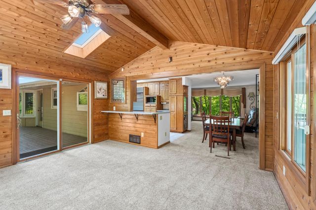 5946 W Bald Eagle Boulevard, White Bear Twp, MN 55110