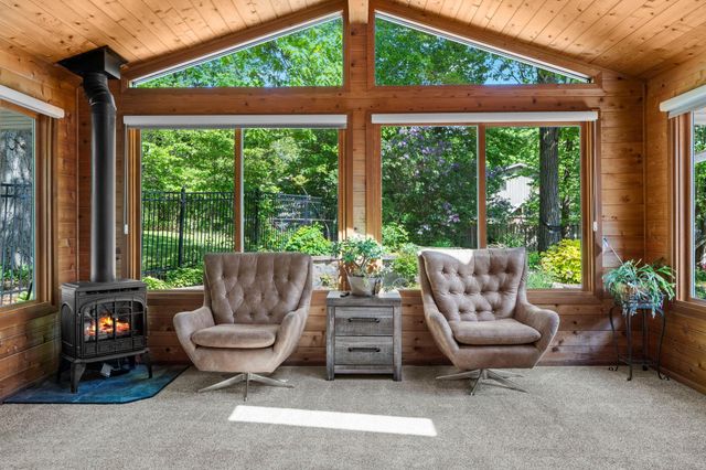 5946 W Bald Eagle Boulevard, White Bear Twp, MN 55110