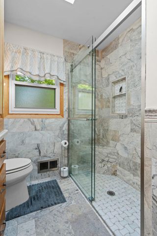 5946 W Bald Eagle Boulevard, White Bear Twp, MN 55110