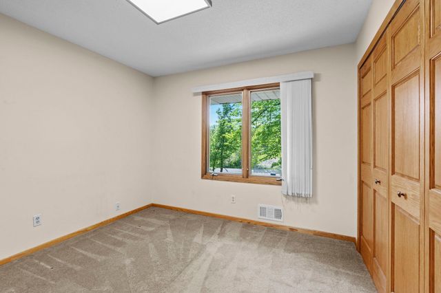 5946 W Bald Eagle Boulevard, White Bear Twp, MN 55110