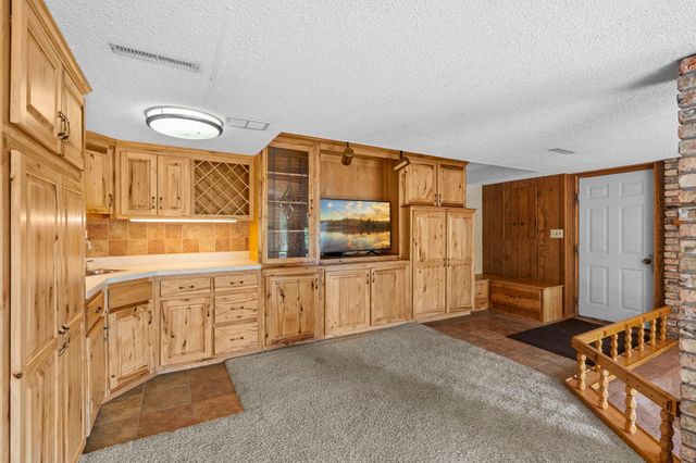 5946 W Bald Eagle Boulevard, White Bear Twp, MN 55110
