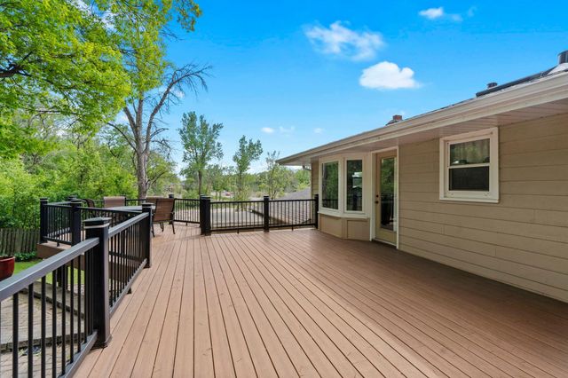 5946 W Bald Eagle Boulevard, White Bear Twp, MN 55110