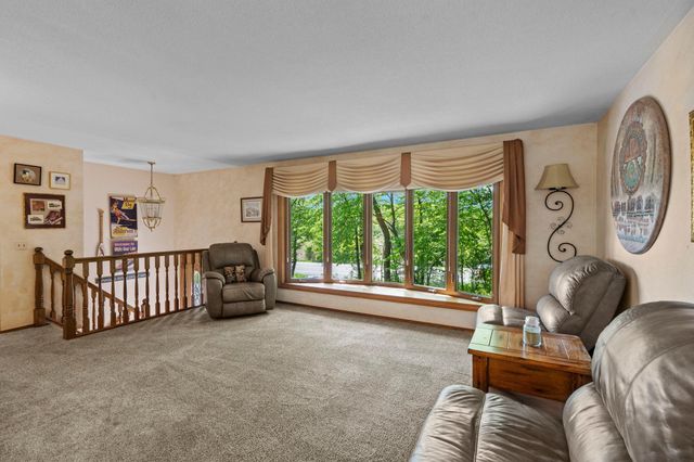 5946 W Bald Eagle Boulevard, White Bear Twp, MN 55110