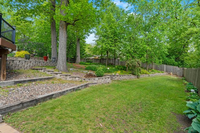 5946 W Bald Eagle Boulevard, White Bear Twp, MN 55110