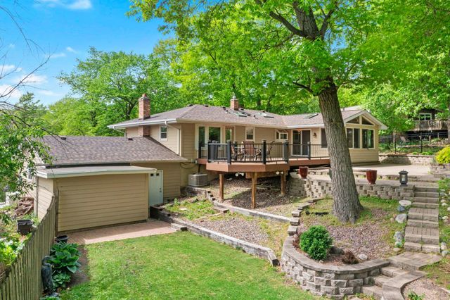 5946 W Bald Eagle Boulevard, White Bear Twp, MN 55110