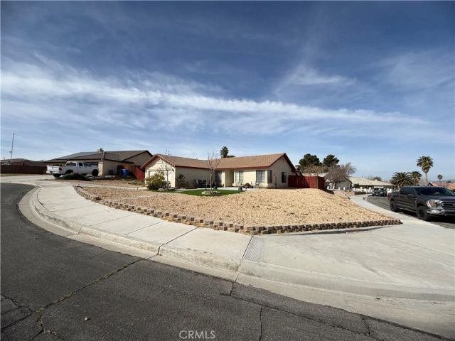 2050 Dartmouth Court, Barstow, CA 92311