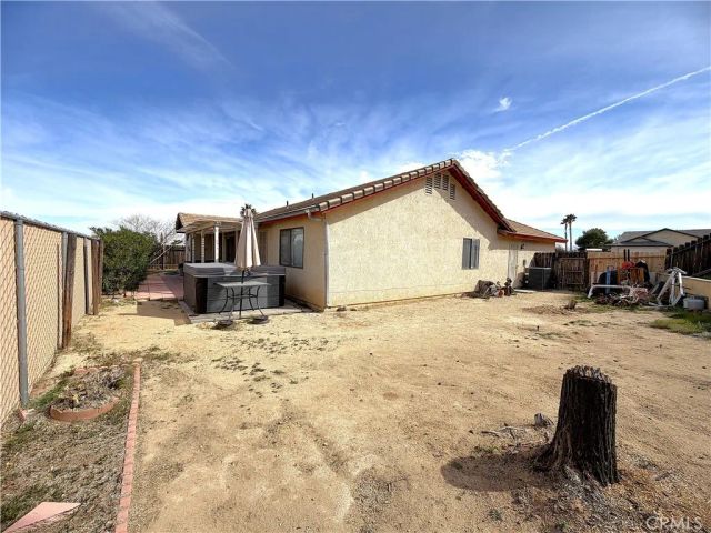 2050 Dartmouth Court, Barstow, CA 92311