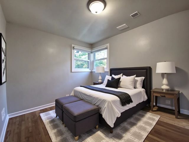 18509 Stedhall Road, Homewood, IL 60430