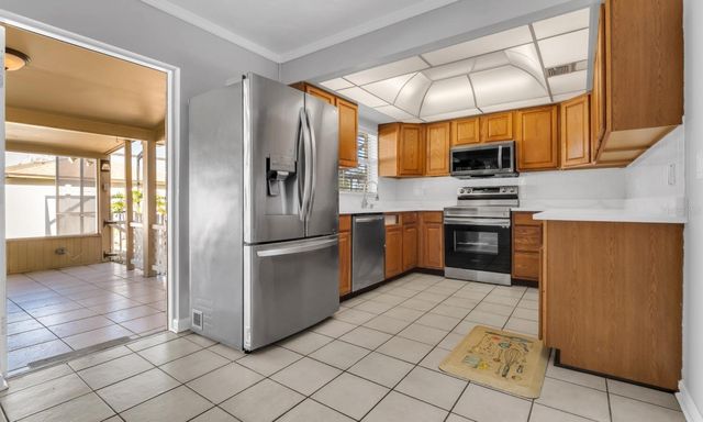 520 ROOKS ROAD, Seffner, FL 33584