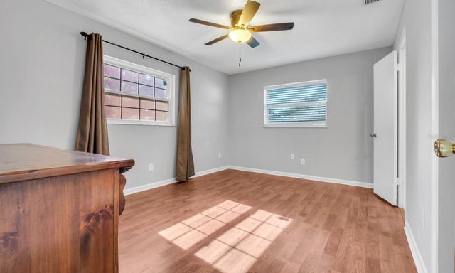 520 ROOKS ROAD, Seffner, FL 33584