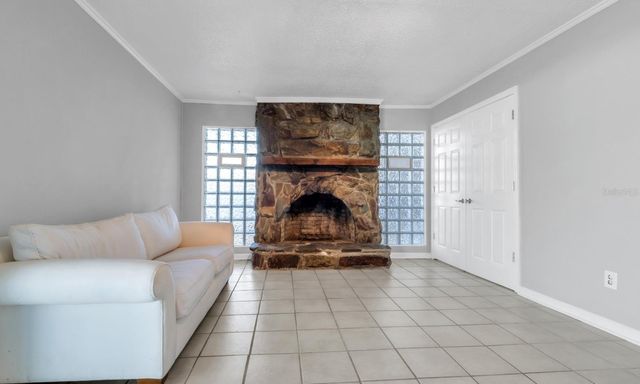 520 ROOKS ROAD, Seffner, FL 33584