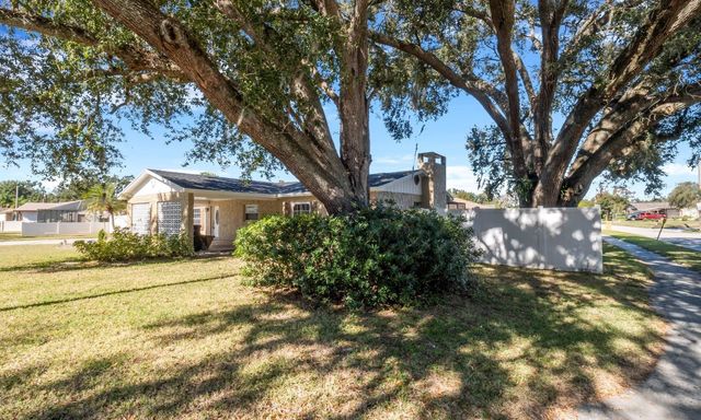 520 ROOKS ROAD, Seffner, FL 33584