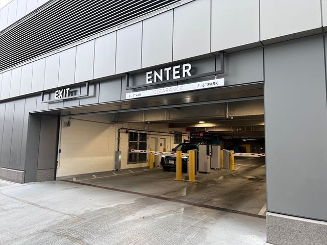 2 Earhart 1003, Cambridge, MA 02141