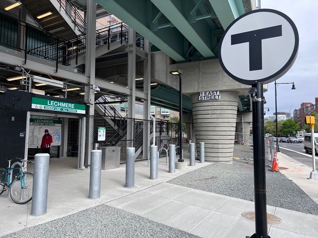 2 Earhart 1003, Cambridge, MA 02141