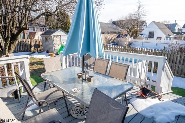 69 Penobscot St, Clifton City, NJ 07013