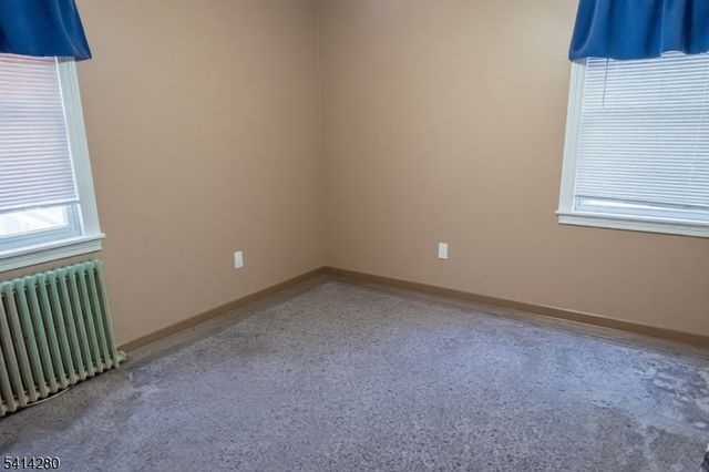 69 Penobscot St, Clifton City, NJ 07013