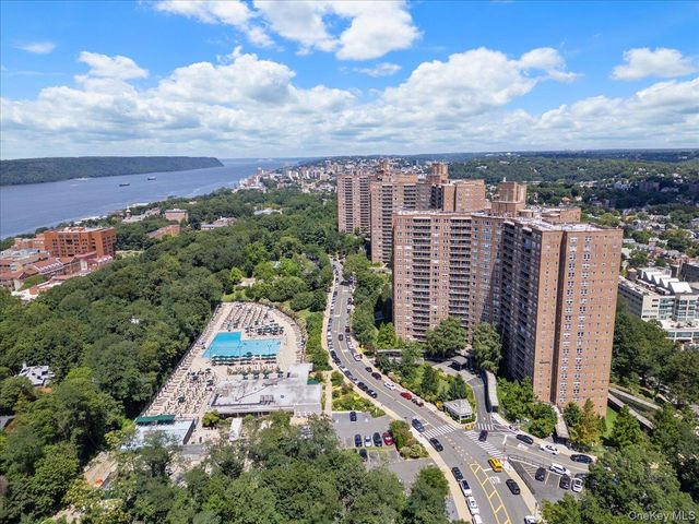 5700 Arlington Avenue 20S, Bronx, NY 10471