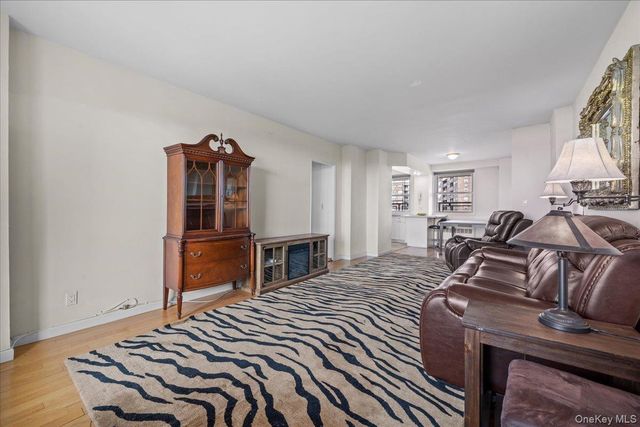 5700 Arlington Avenue 20S, Bronx, NY 10471
