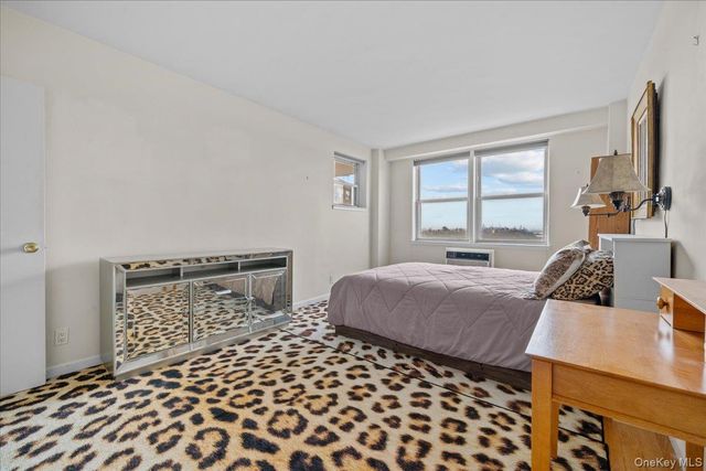 5700 Arlington Avenue 20S, Bronx, NY 10471