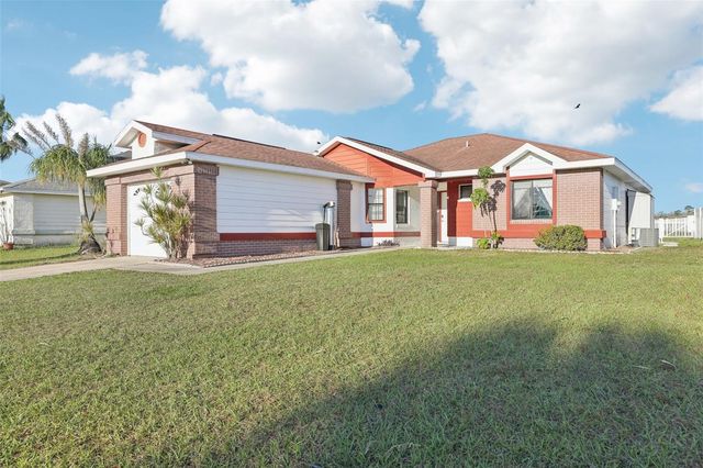 118 PINEWOOD CIRCLE, Kissimmee, FL 34743