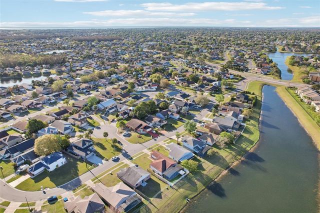 118 PINEWOOD CIRCLE, Kissimmee, FL 34743