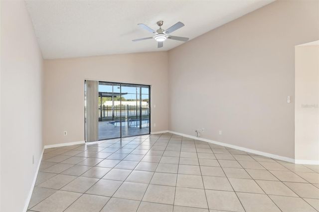 118 PINEWOOD CIRCLE, Kissimmee, FL 34743