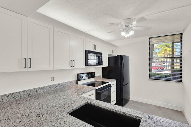 1950 SW Palm City Road 9102, Stuart, FL 34994