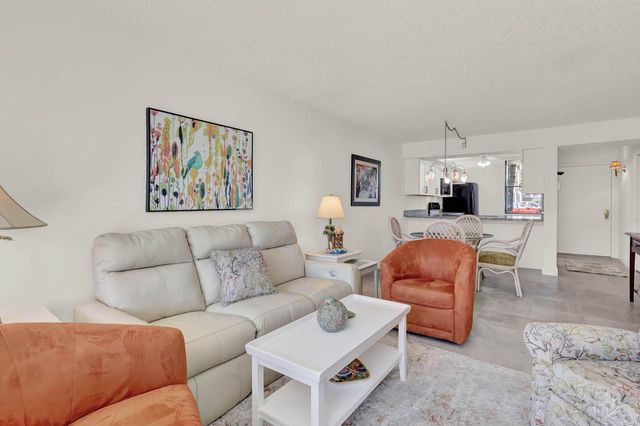 1950 SW Palm City Road 9102, Stuart, FL 34994