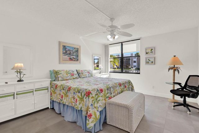 1950 SW Palm City Road 9102, Stuart, FL 34994