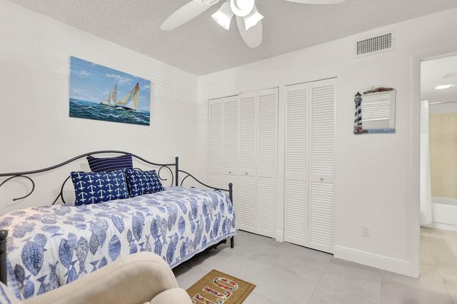 1950 SW Palm City Road 9102, Stuart, FL 34994