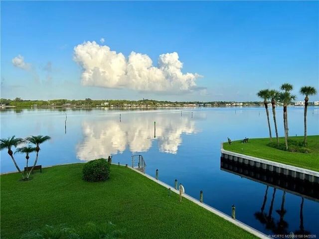 1950 SW Palm City Road 9102, Stuart, FL 34994