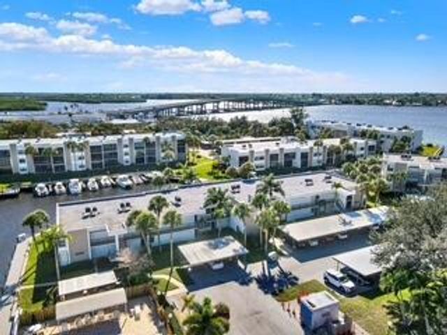 1950 SW Palm City Road 9102, Stuart, FL 34994