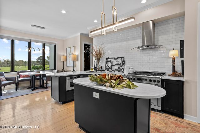 9 Glen Eagles Drive, Jackson, MS 39211