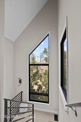 9 Glen Eagles Drive, Jackson, MS 39211