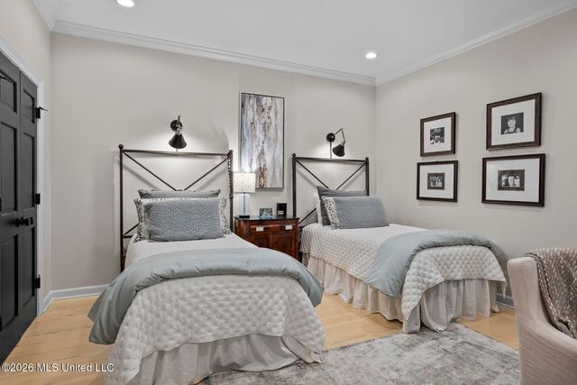 9 Glen Eagles Drive, Jackson, MS 39211