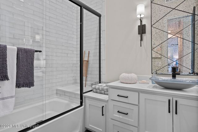 9 Glen Eagles Drive, Jackson, MS 39211