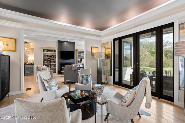 9 Glen Eagles Drive, Jackson, MS 39211