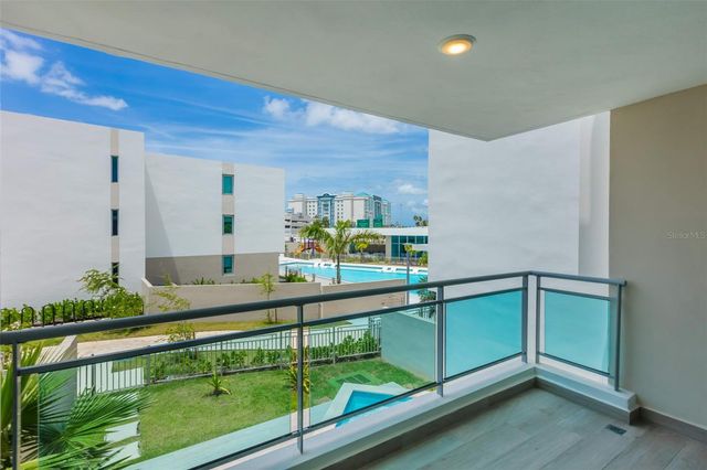 3 CALLE MARGINAL BALDORIOTY 1122, Carolina, PR 00979