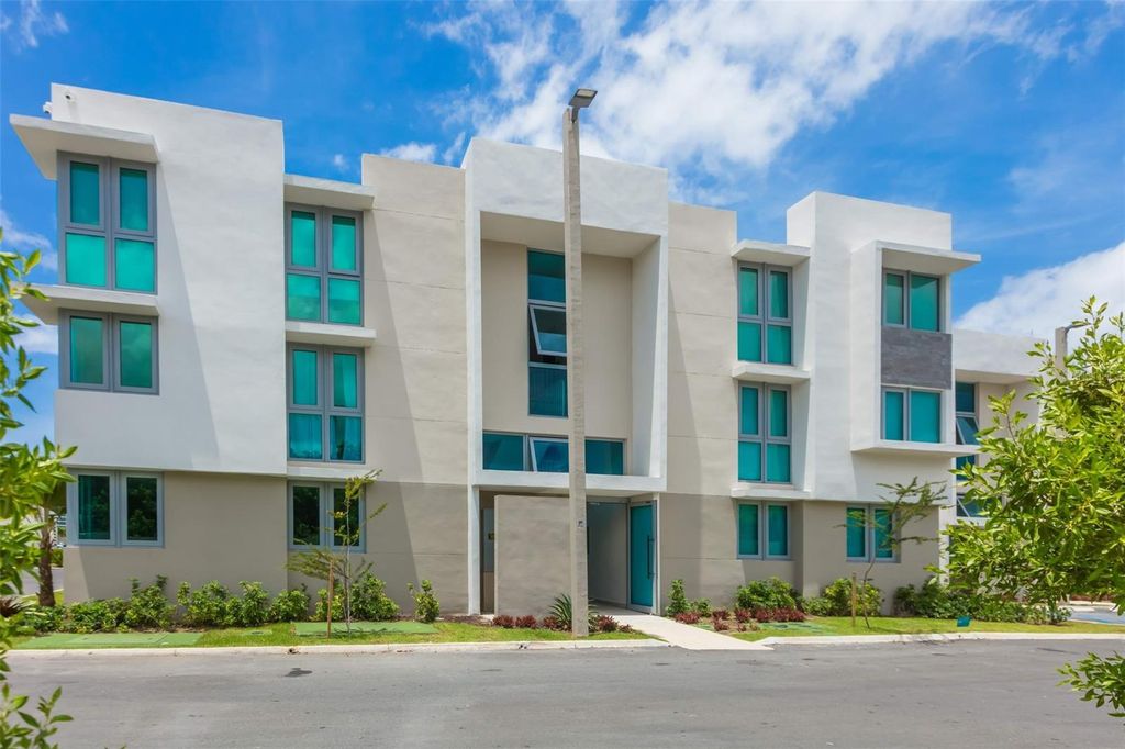 3 CALLE MARGINAL BALDORIOTY 1122, Carolina, PR 00979