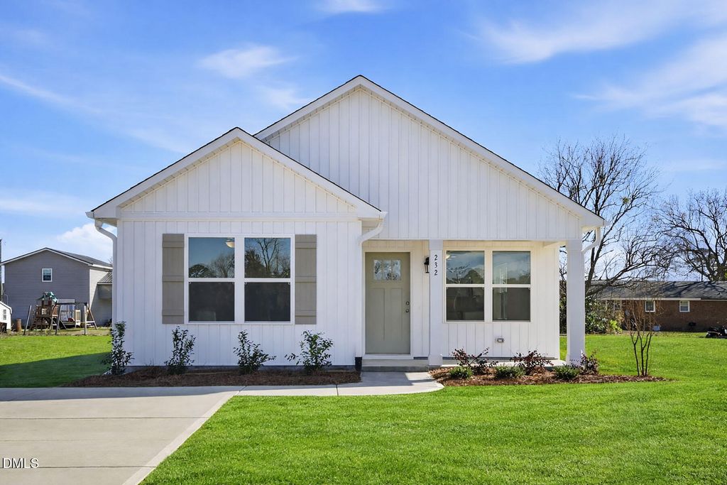 232 Rae Street, Warsaw, NC 28398