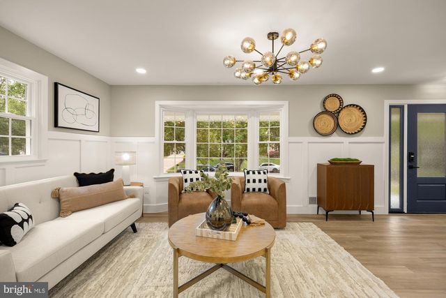 2308 CREEK DR, Alexandria, VA 22308