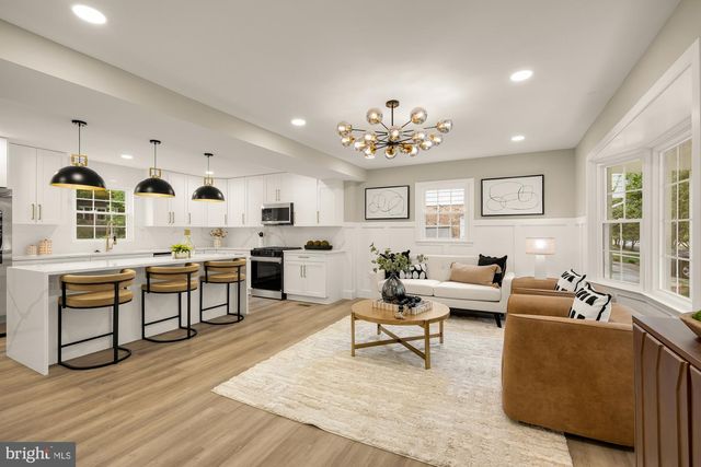 2308 CREEK DR, Alexandria, VA 22308