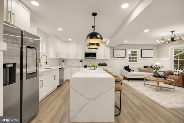 2308 CREEK DR, Alexandria, VA 22308