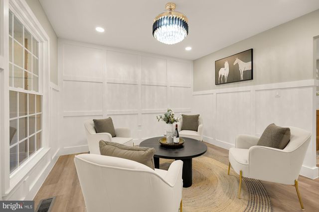 2308 CREEK DR, Alexandria, VA 22308