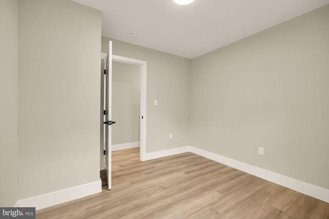 2308 CREEK DR, Alexandria, VA 22308